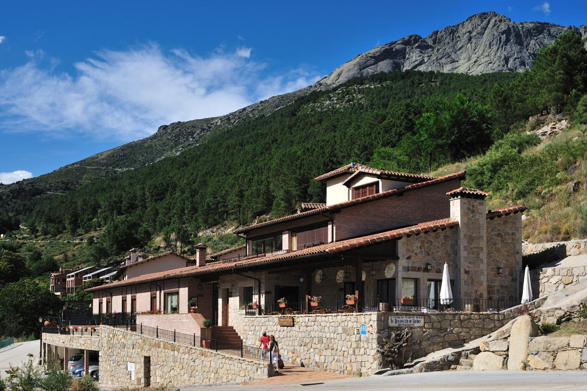 Hotel Rural Y Restaurante, Rinconcito De Gredos Cuevas Del Valle Exteriér fotografie