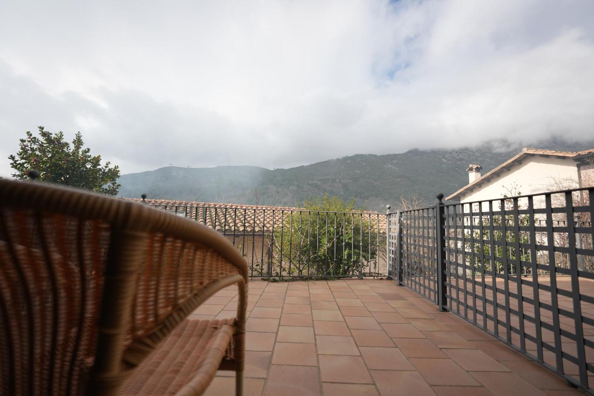 Hotel Rural Y Restaurante, Rinconcito De Gredos Cuevas Del Valle Exteriér fotografie