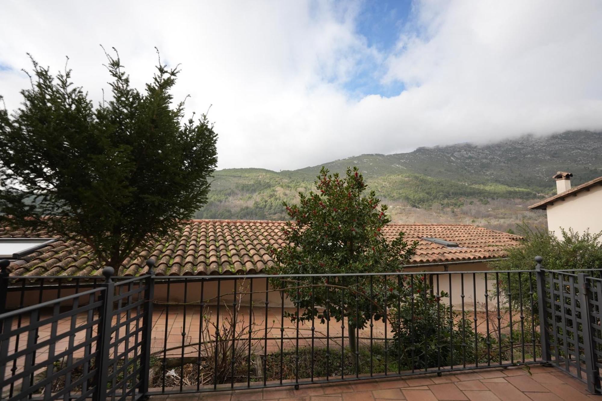 Hotel Rural Y Restaurante, Rinconcito De Gredos Cuevas Del Valle Exteriér fotografie